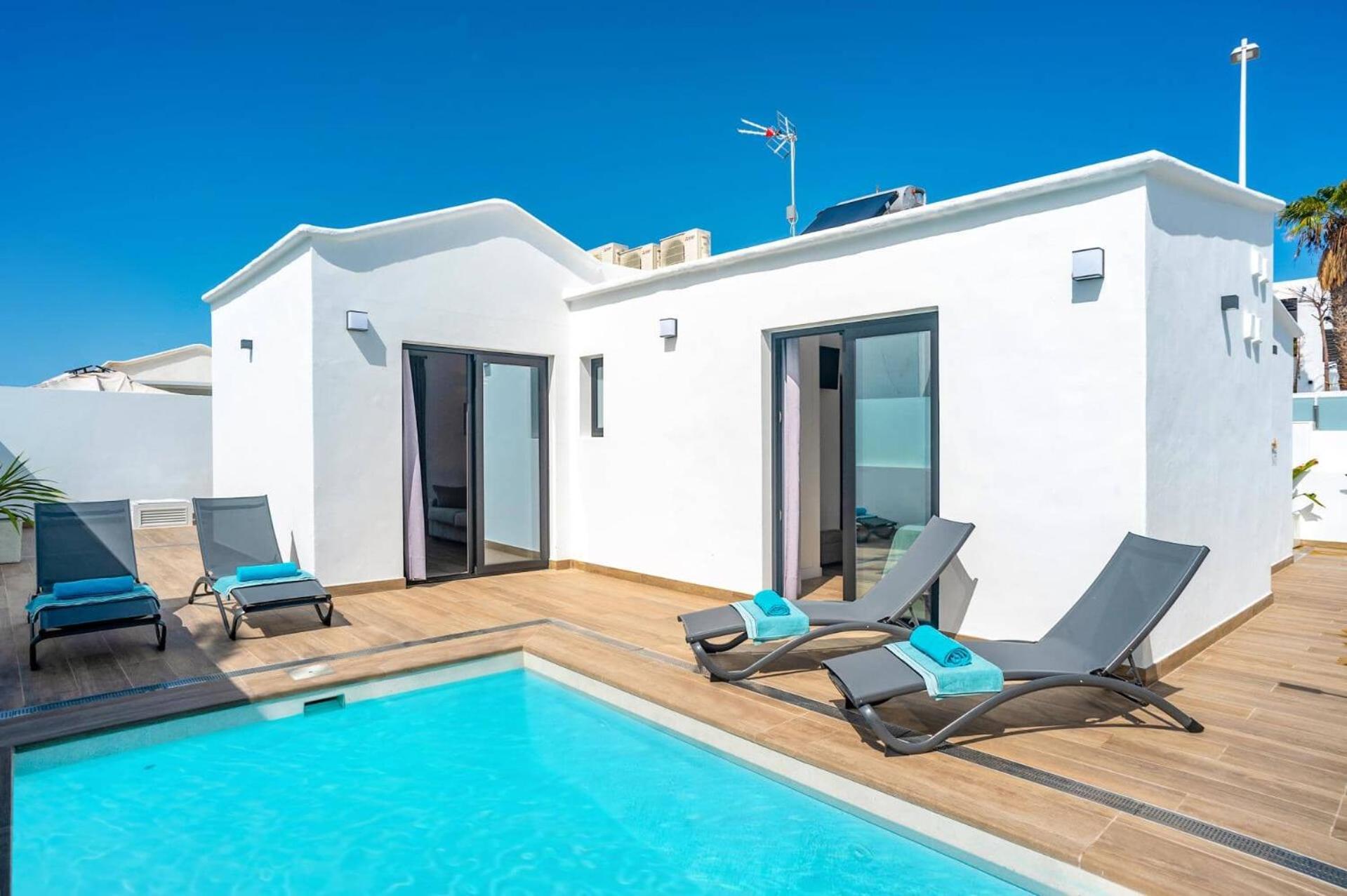 Gavia By Villa
